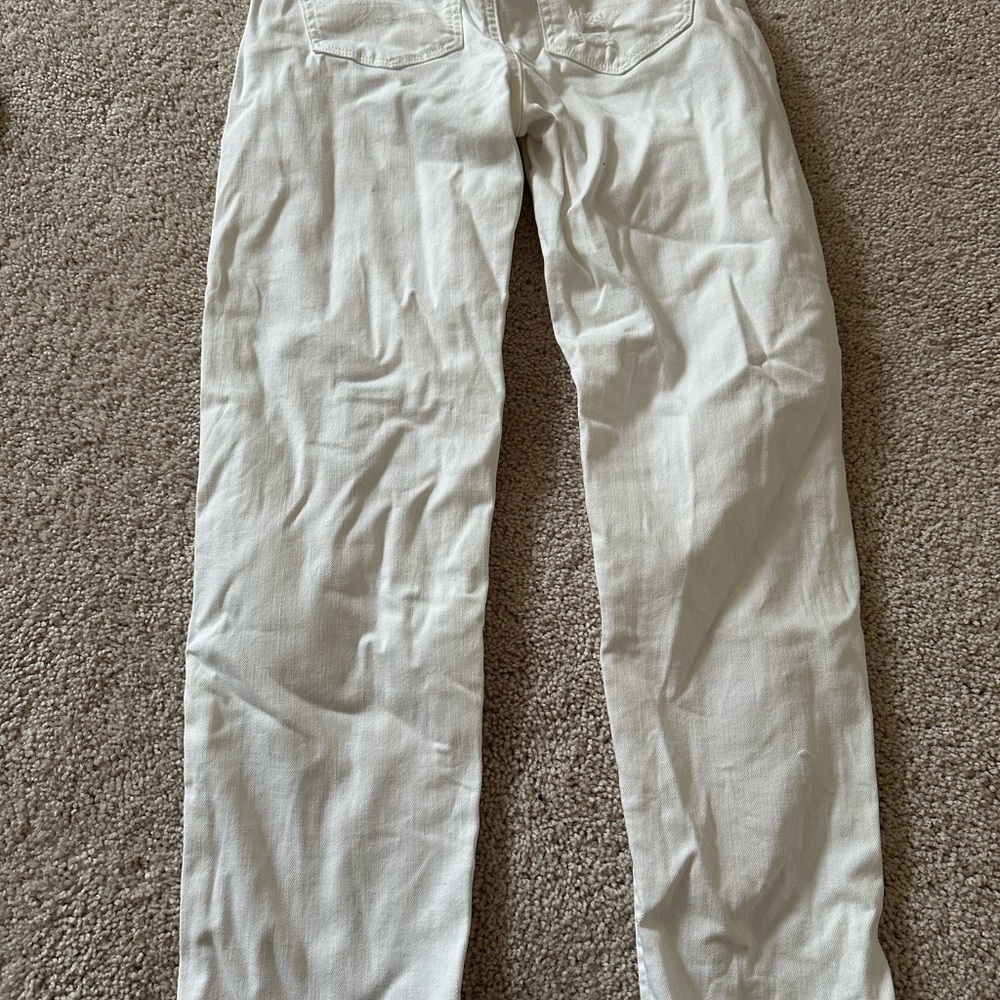 American eagle white jeans just needs ironed